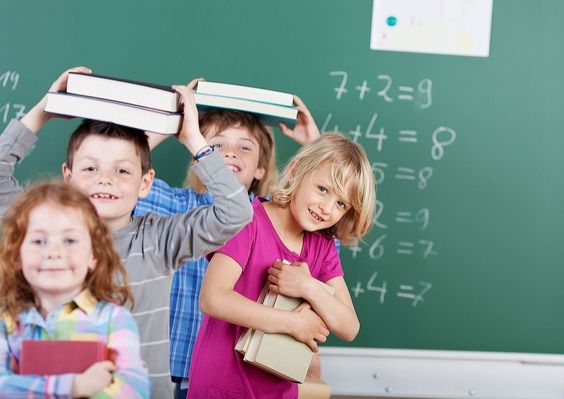 Adaptacja: Jak Wspierać Dziecko w Nowym Etapie&nbsp;Edukacyjnym