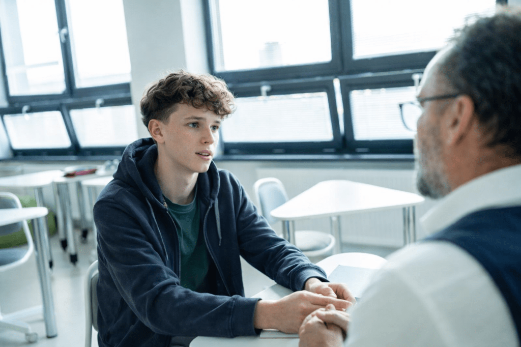 Przykładowe sprawozdanie z rewalidacji – zaburzenia emocjonalne i lękowe (2026): gotowy wzór, który „przechodzi&nbsp;kontrolę”